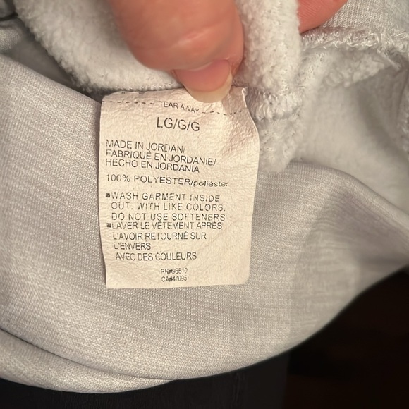 Under Armour hoodie - Picture 7 of 7